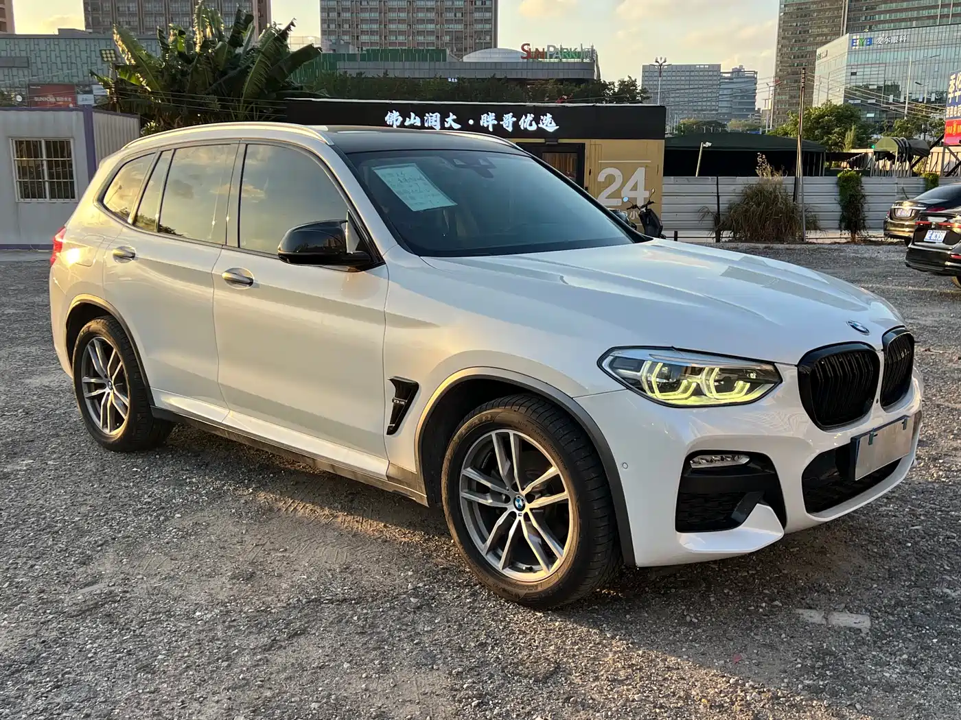 BMW X3 2018 xDrive30i Leading M Sport Package China V фото 2