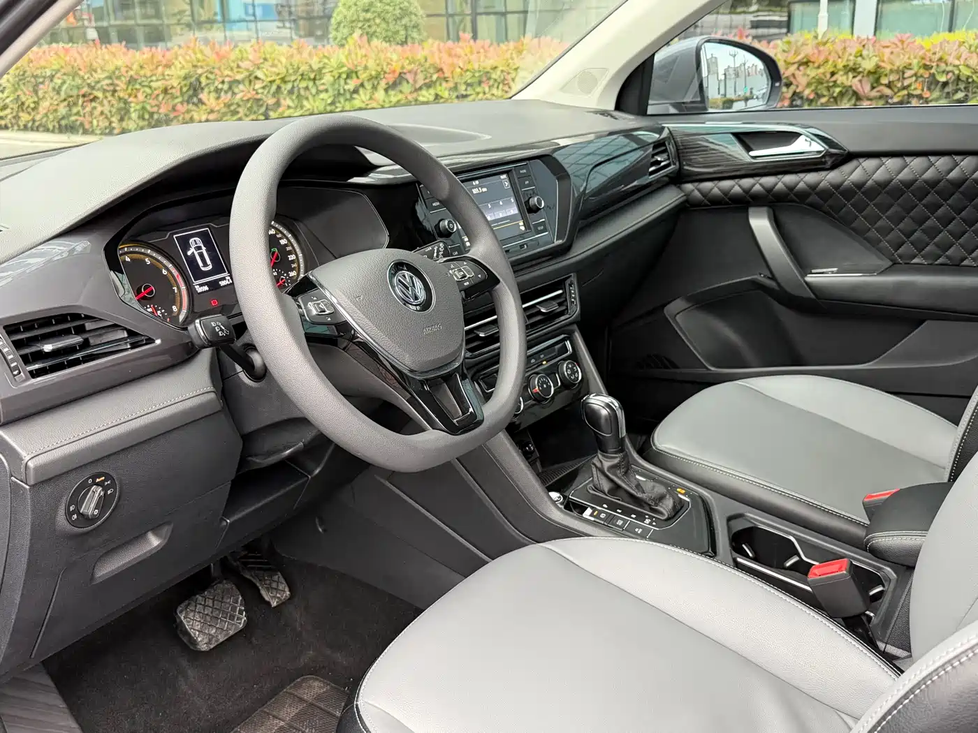 Volkswagen Tharu 2019 Model 280TSI 2WD Trend Edition China V фото 10