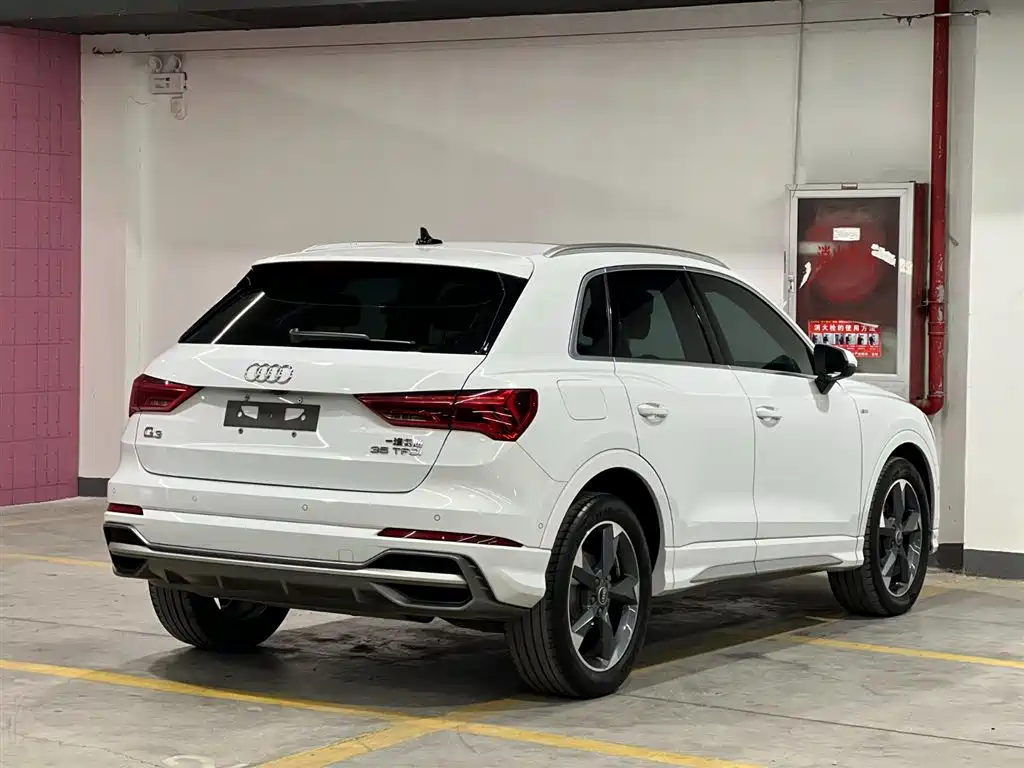 Audi Q3 2022 35 TFSI Fashion Dynamic фото 5