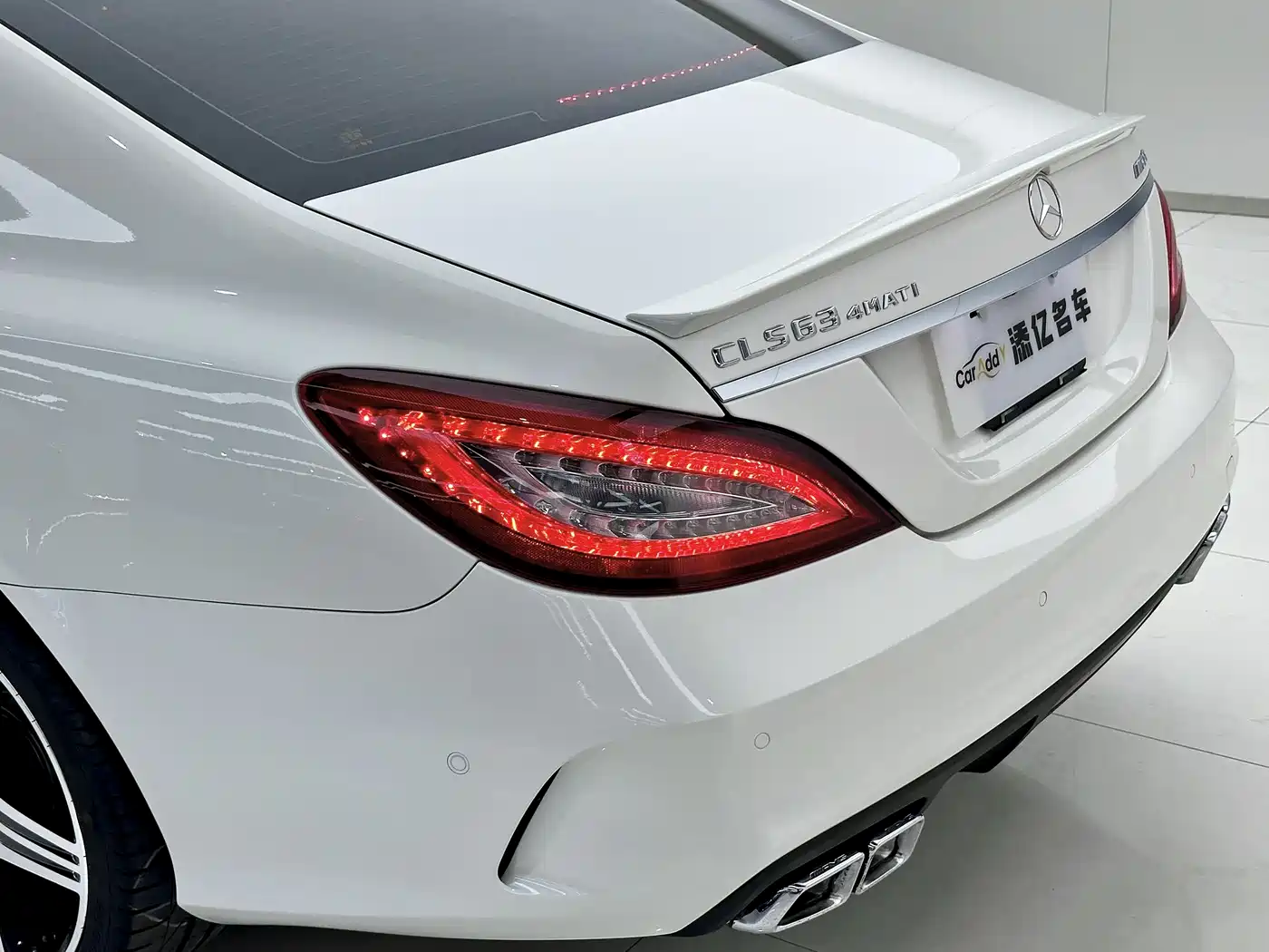 Mercedes-Benz CLS AMG 2015 AMG CLS 63 4MATIC фото 7