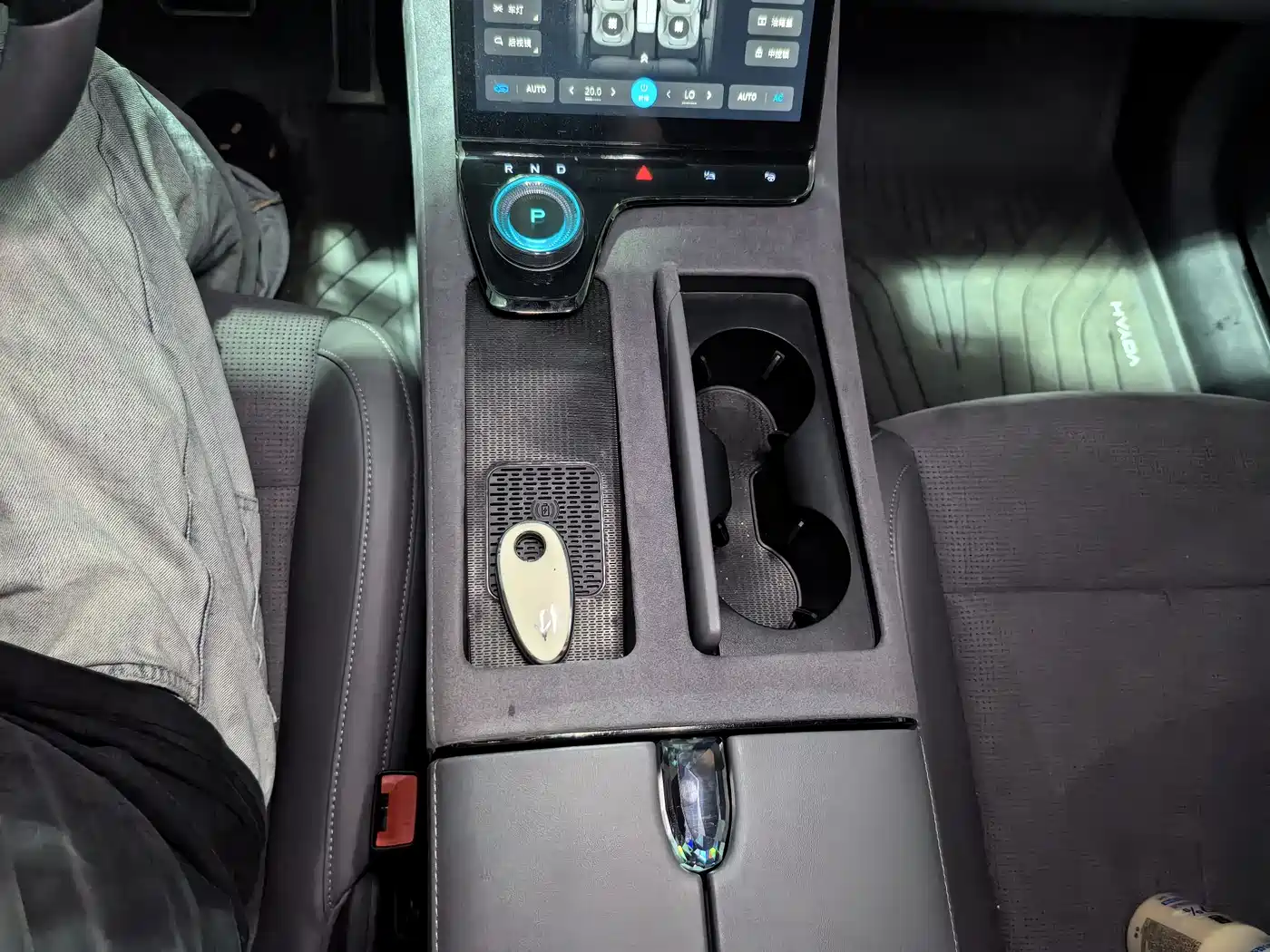 Voyah Auto VOYAH Zhuiguang 2024 PHEV AWD Ultra Long Range Flagship фото 10
