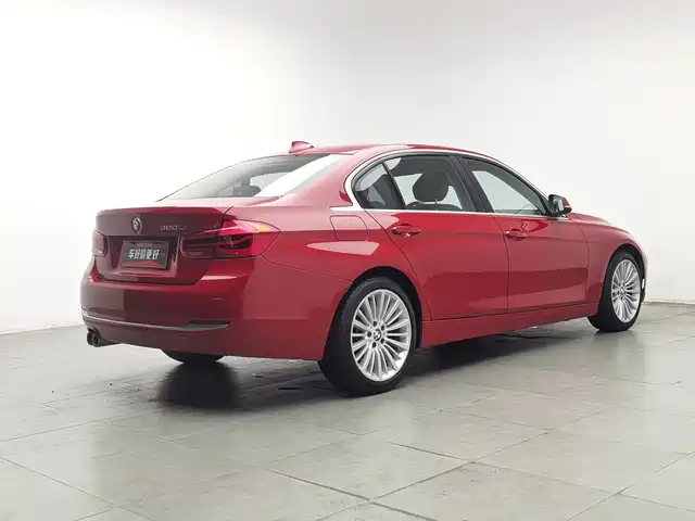 BMW 3 Series 2018 320Li Fashion Style — фото 2