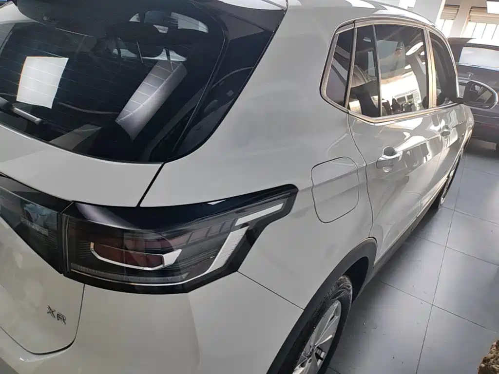 Volkswagen Tharu, миниатюра 7