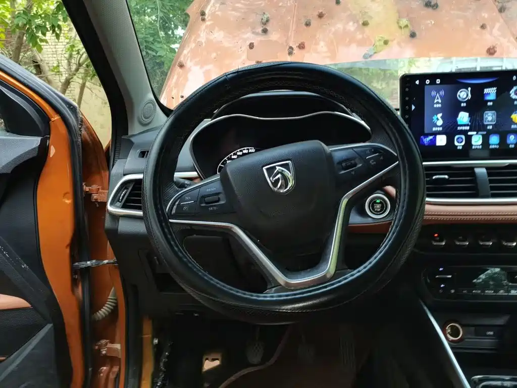 Baojun 510 2017 2017 1.5L Manual Luxury
