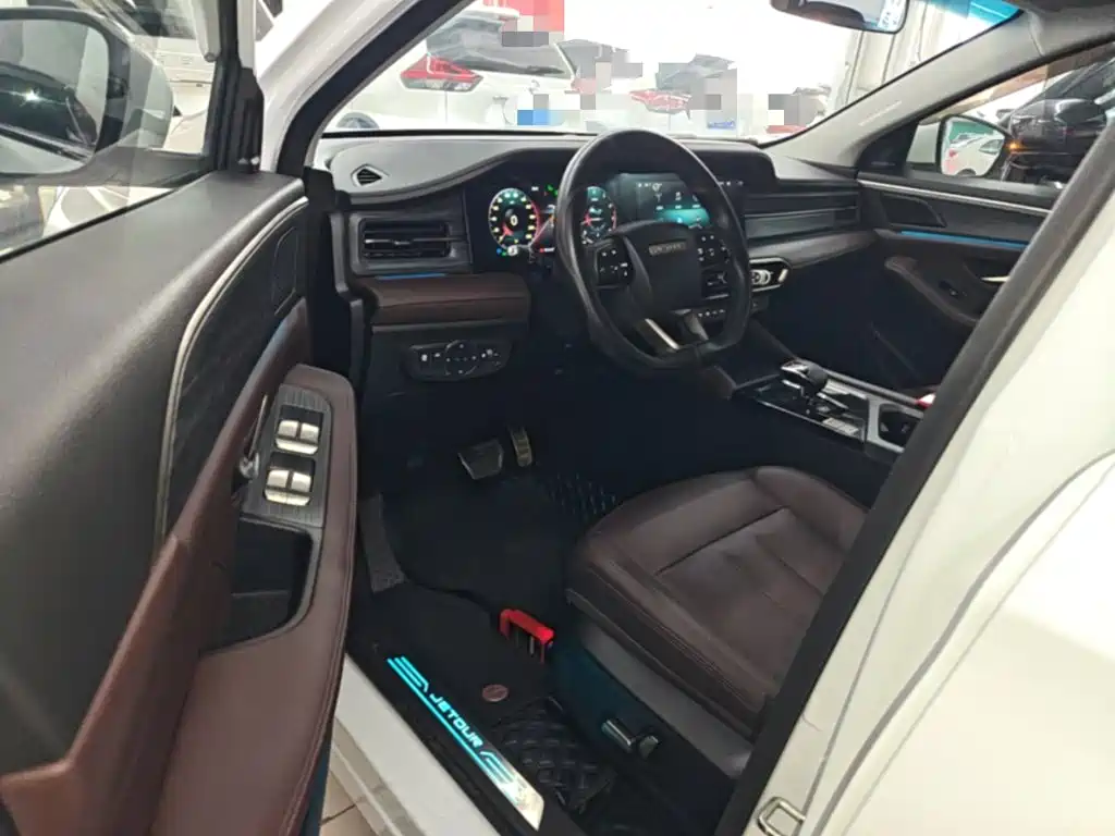 Jetour X90 PLUS 2024 2024 1.6TD DCT Bieshu PRO 5-seater