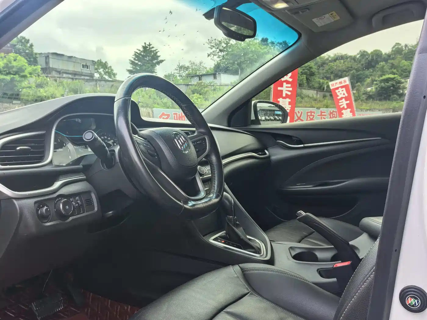 Buick Excelle 2019 18T Auto Connected Elite China VI фото 5