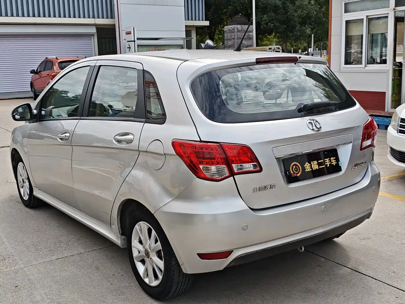 BAIC E-Series 2014 2012 Hatchback 1.5L Automatic Leshang Edition