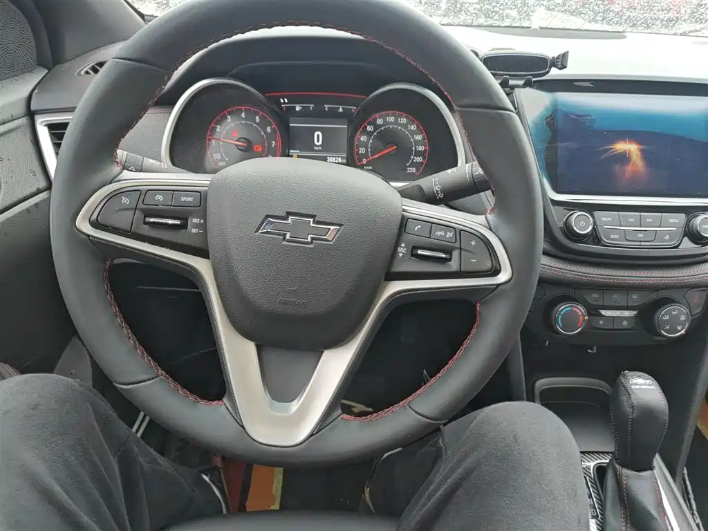 Chevrolet Monza 2022 Mild Hybrid RS 330T Automatic Comfort Edition фото 7