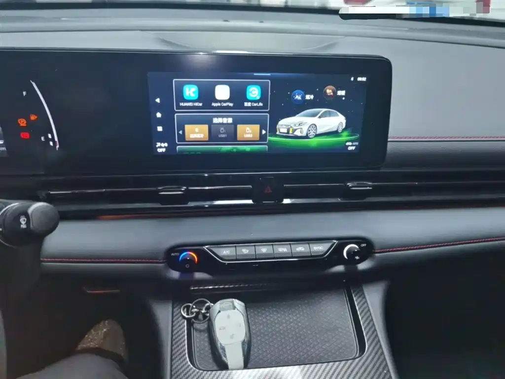 GAC Trumpchi Trumpchi Emkoo 2023 270T DCT J15 Edition фото 9