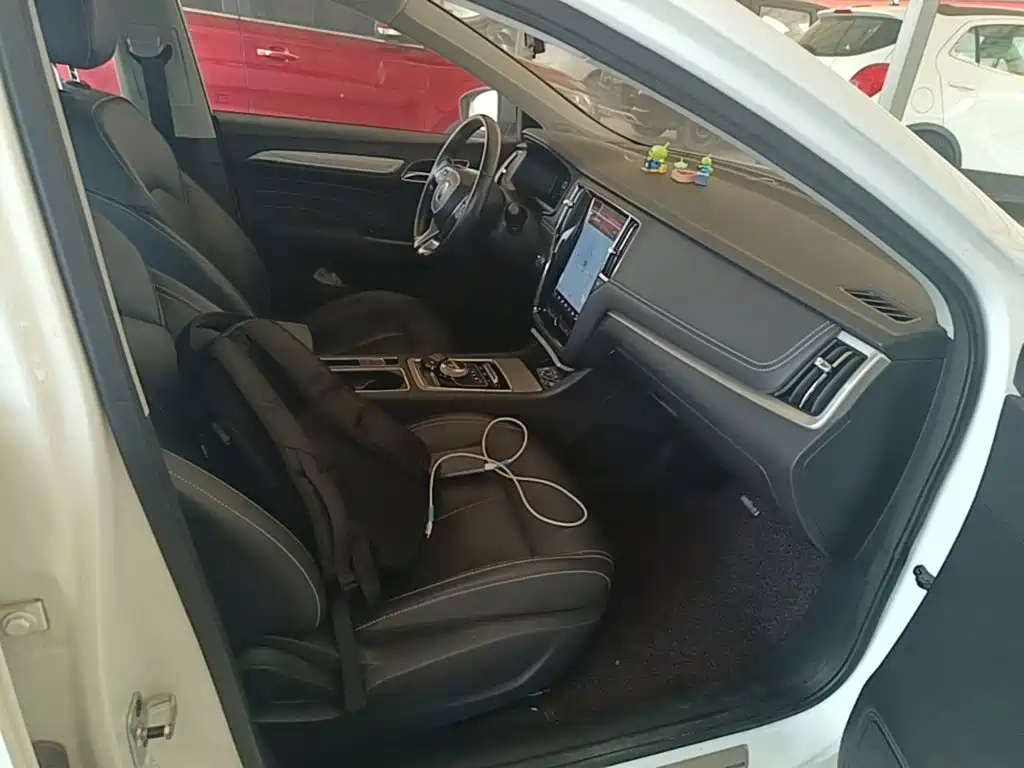 Roewe i6 New Energy 2020 2019 PLUS 50T Internet Glory Flagship Edition