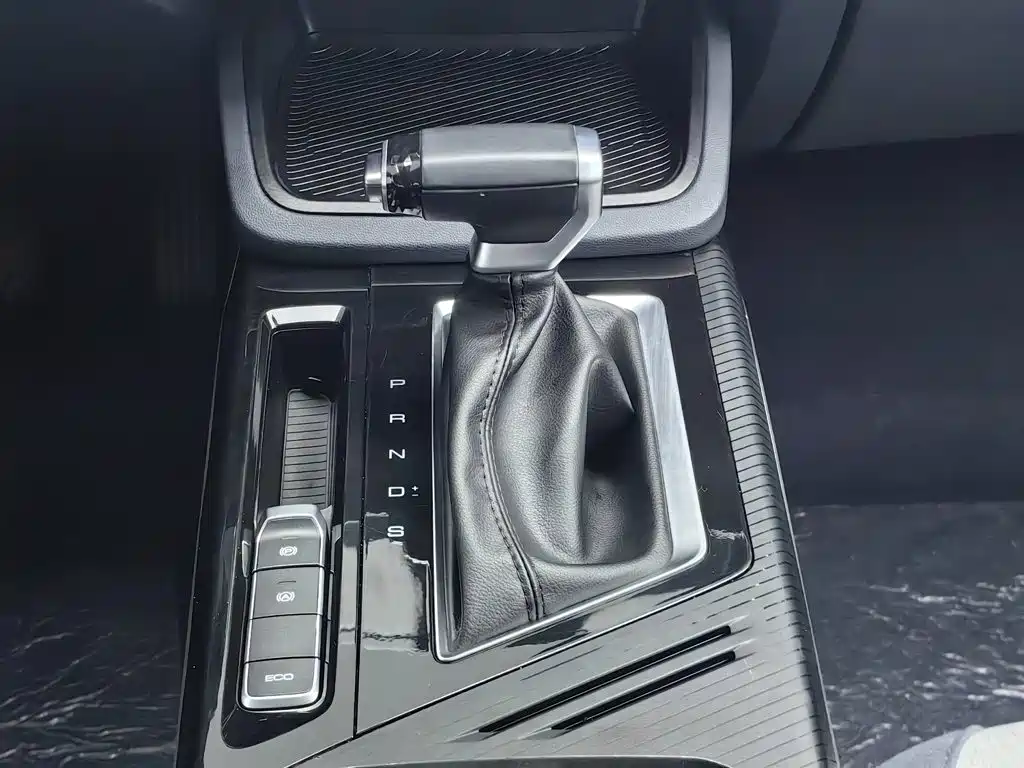 Baojun RM-5 2020 2019 1.5T CVT 24-hour Online Luxury 7-seater