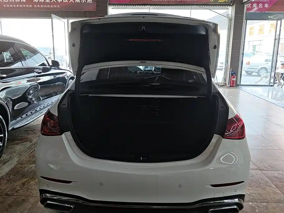 Mercedes-Benz C-Class 2024 Facelift C 260 L Sport фото 4