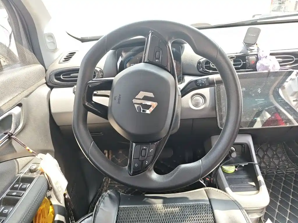 Photo 3 - Leapmotor T03