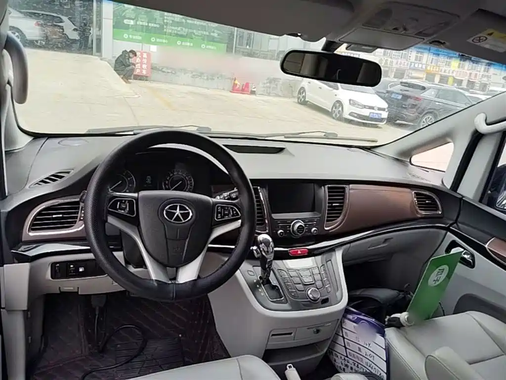 JAC Motors Refine M5 2016 2016 2.0T Gasoline Automatic Business Edition