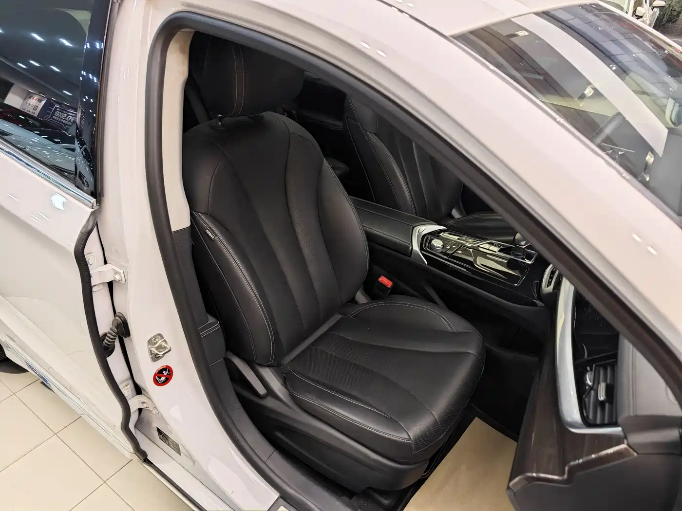 Geely Borui 2019 2018 1.5T MHEV Premium Edition
