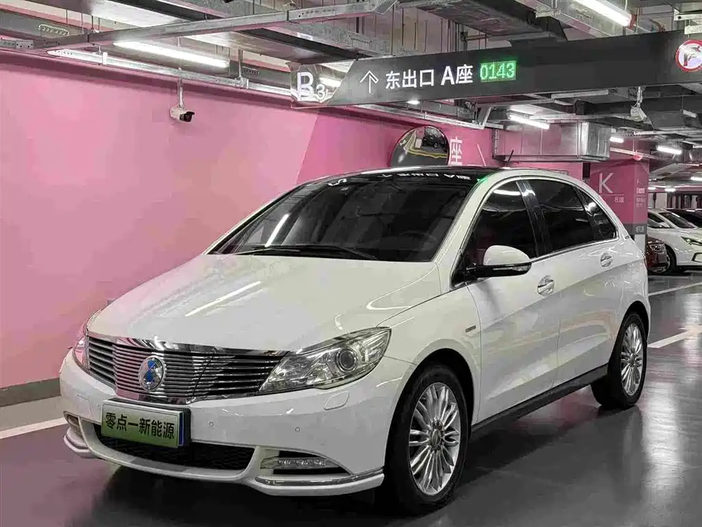 Denza Denza 2017 2017 Honor Edition
