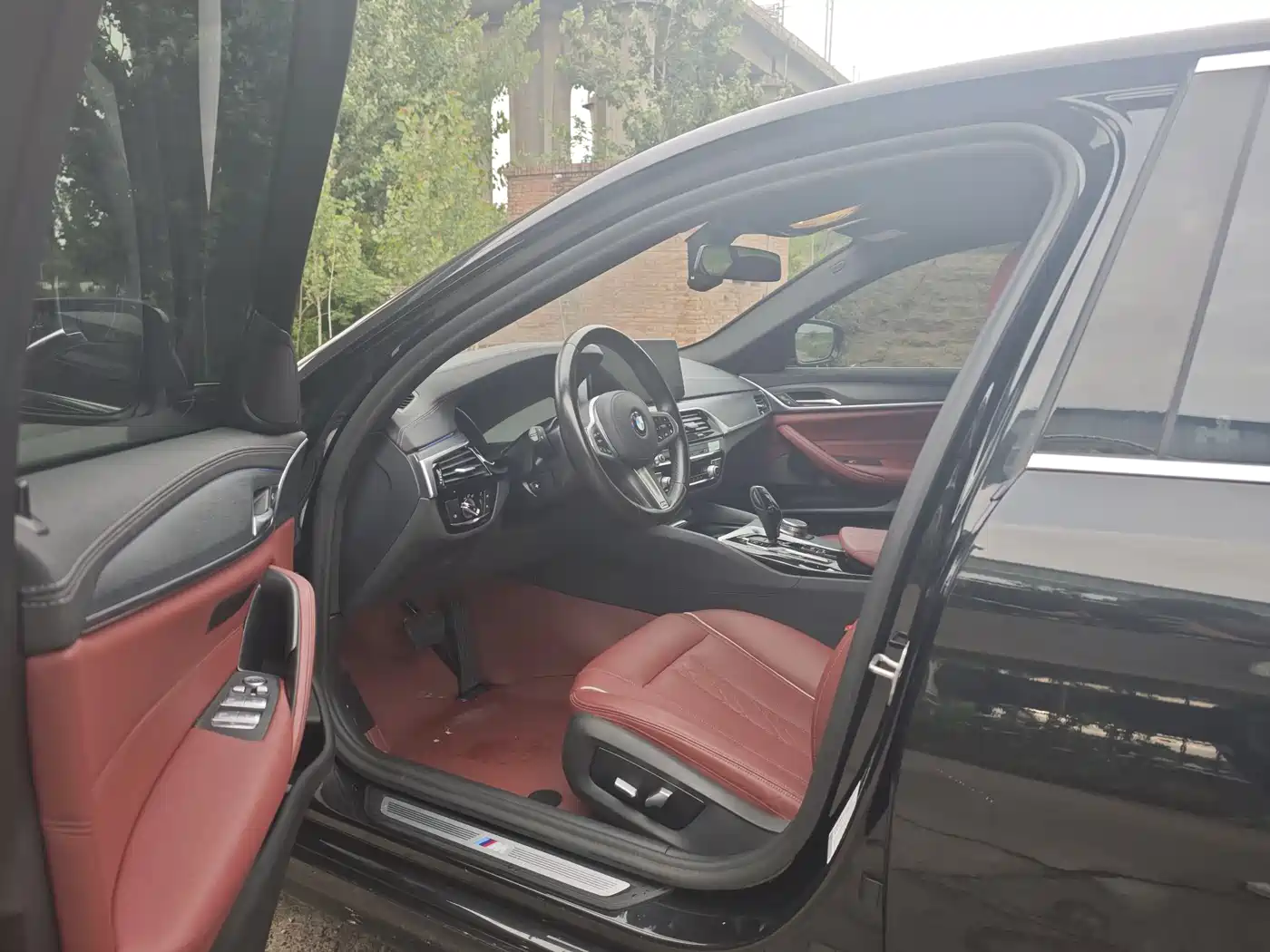 BMW 5 Series 2021 Facelift 530Li Leading M Sport Package фото 4