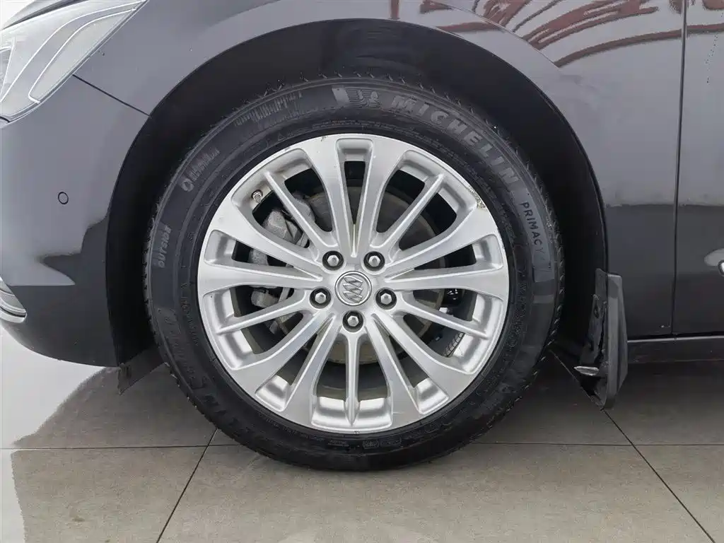 Buick LaCrosse 2016 Model 28T Luxury фото 17