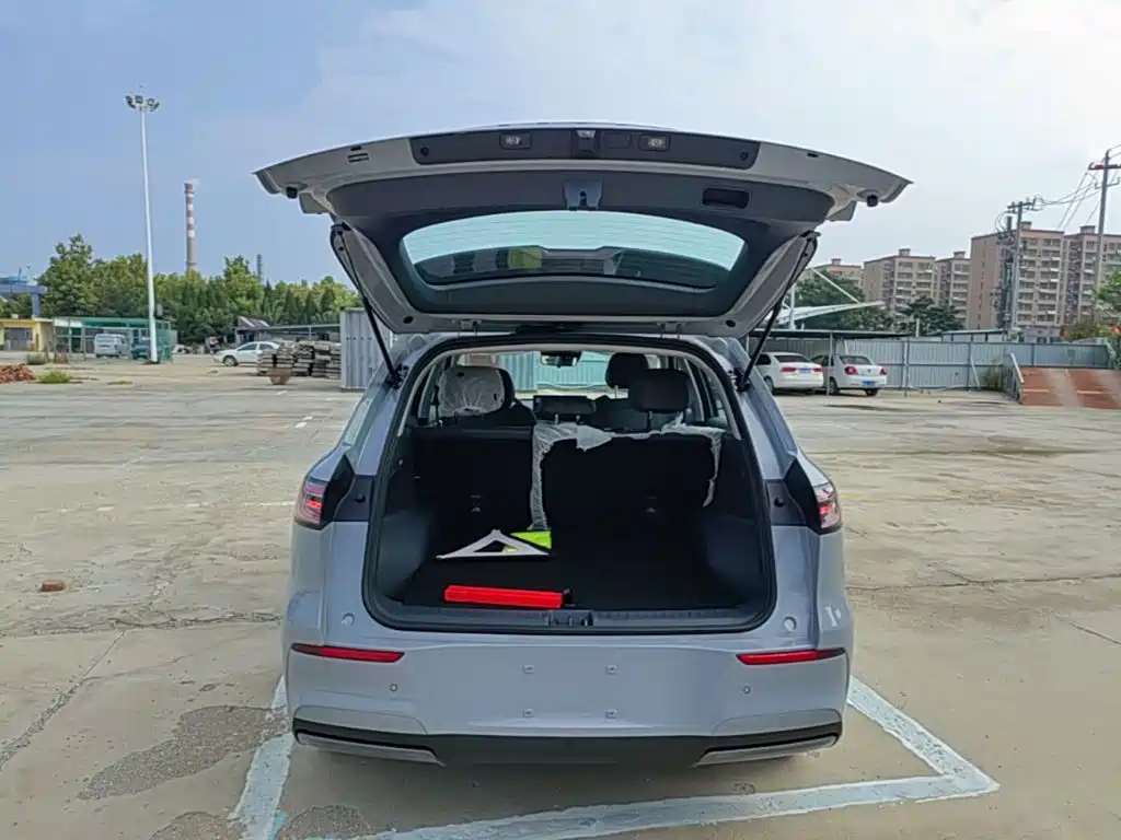 Geely Galaxy Galaxy E5 2026 2026 530km Voyager Edition