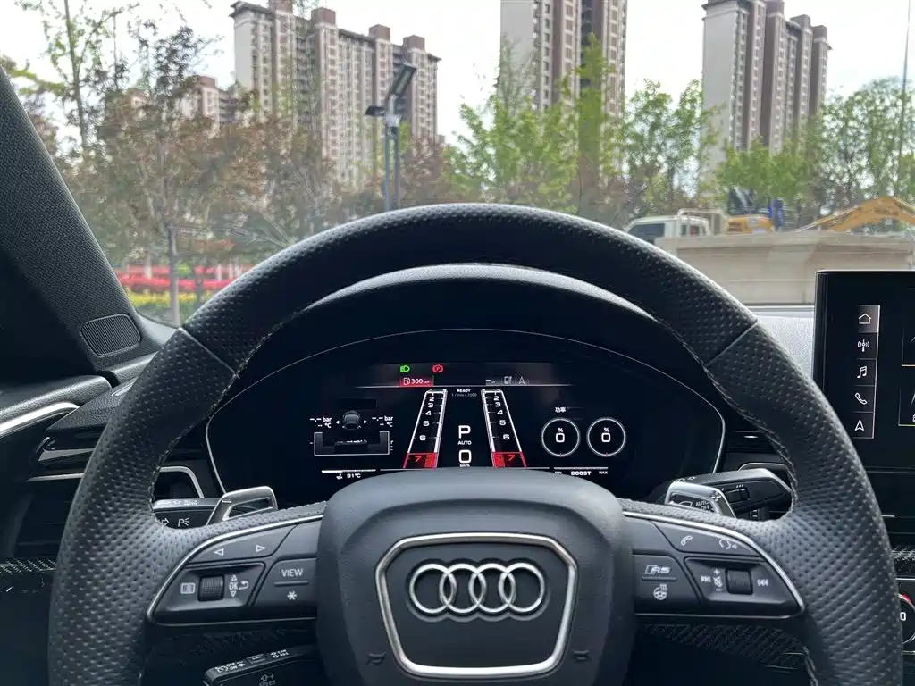 Audi RS 5 2022 RS 5 2.9T Sportback Dark Gold Edition фото 16