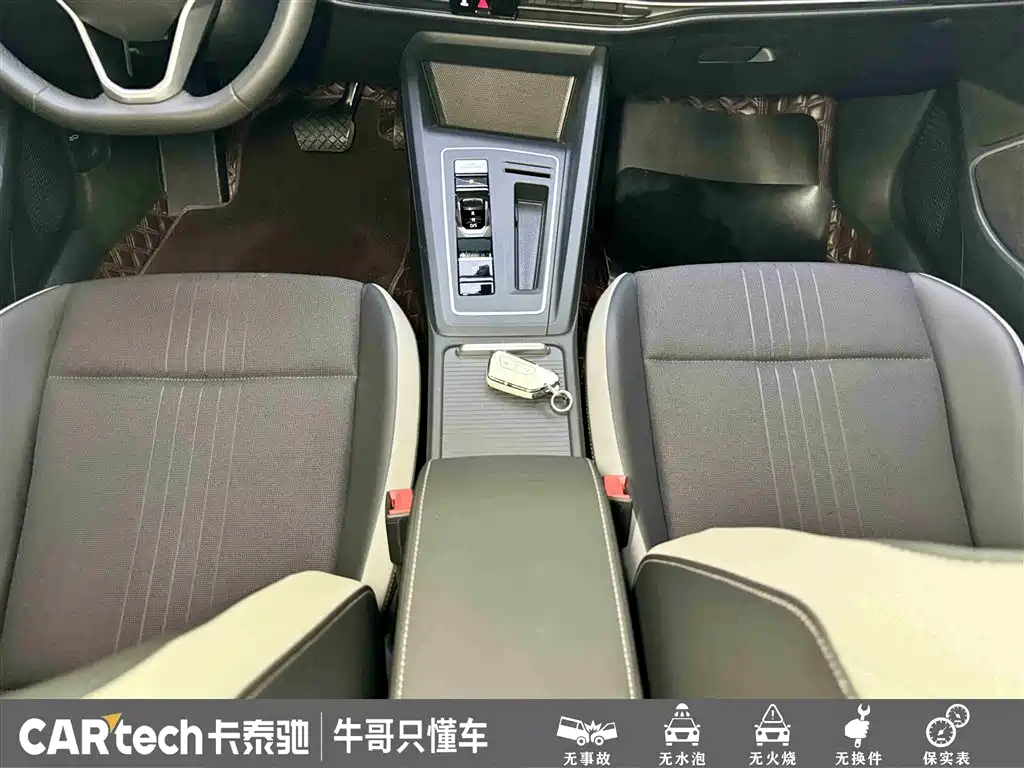 Volkswagen Golf 2021 280TSI DSG Pro фото 20