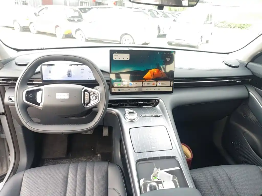 Geely Galaxy Galaxy E5 2026 2026 530km Voyager Edition