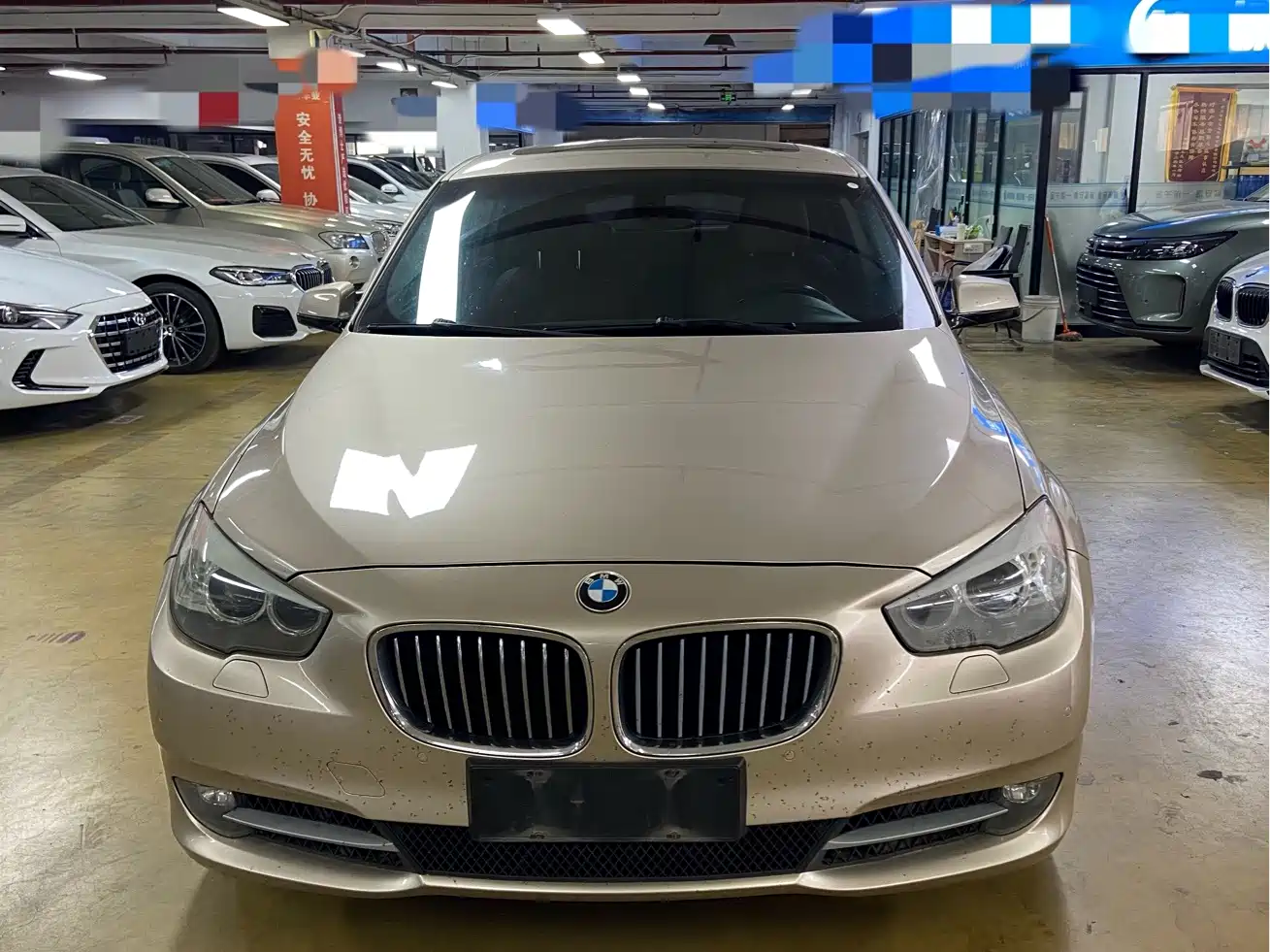 Photo 2 - BMW 5 Series GT