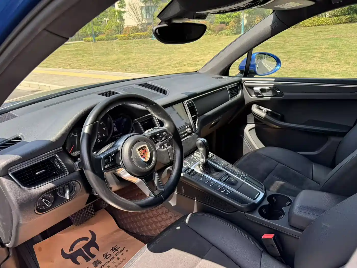 Porsche Macan 2017 Macan 2.0T фото 11