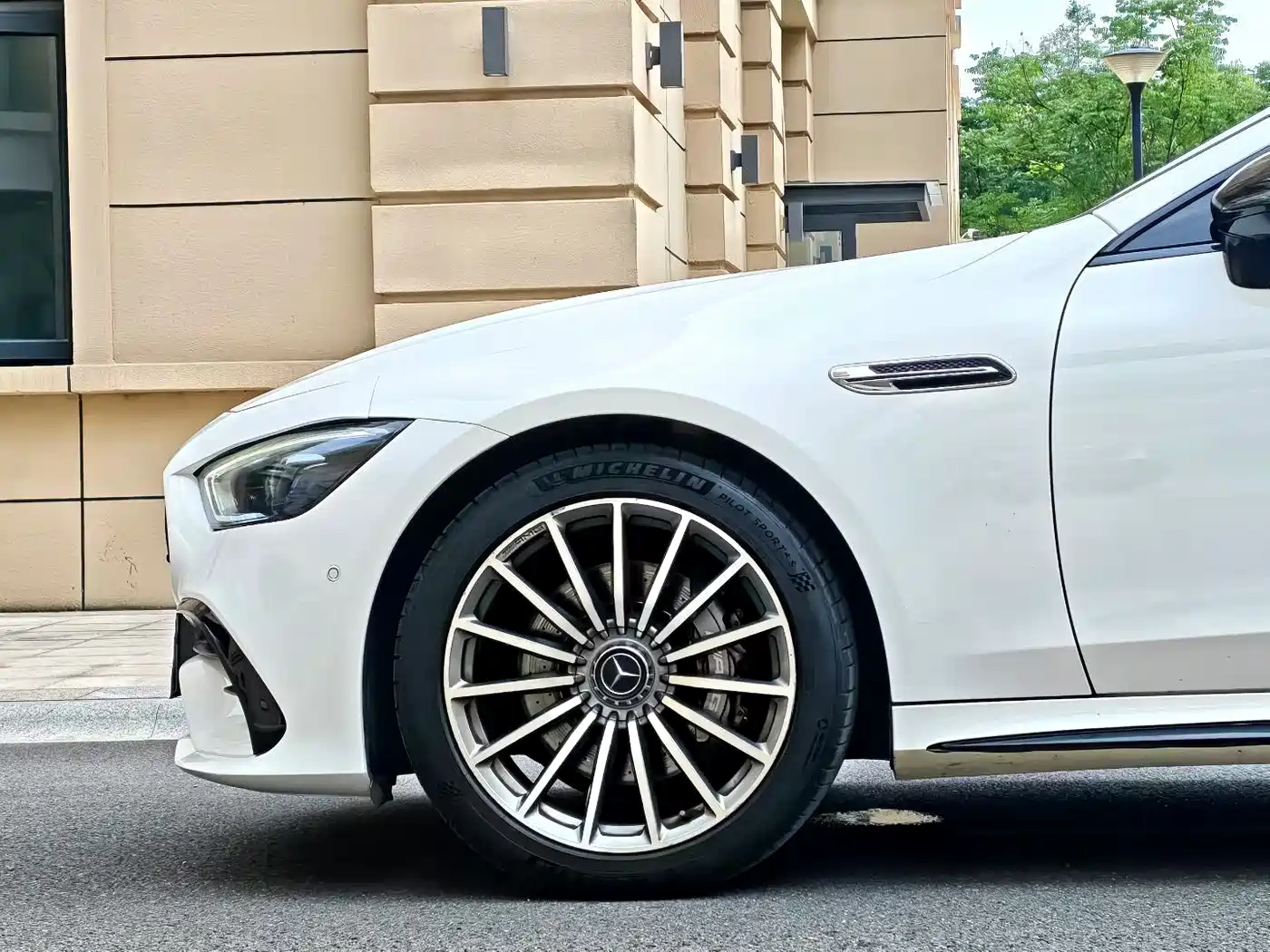 Mercedes-Benz AMG GT 2019 AMG GT 50 4-Door Coupe фото 4