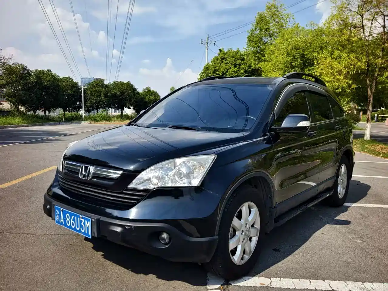 Фото 1 - Honda CR-V