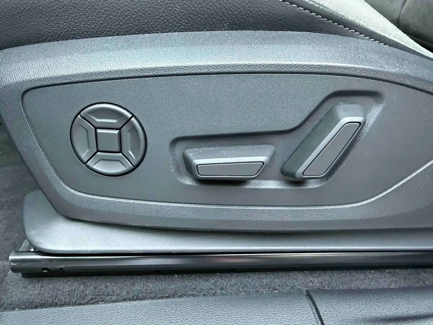 Audi Q3 2022 35 TFSI Fashion Dynamic фото 22