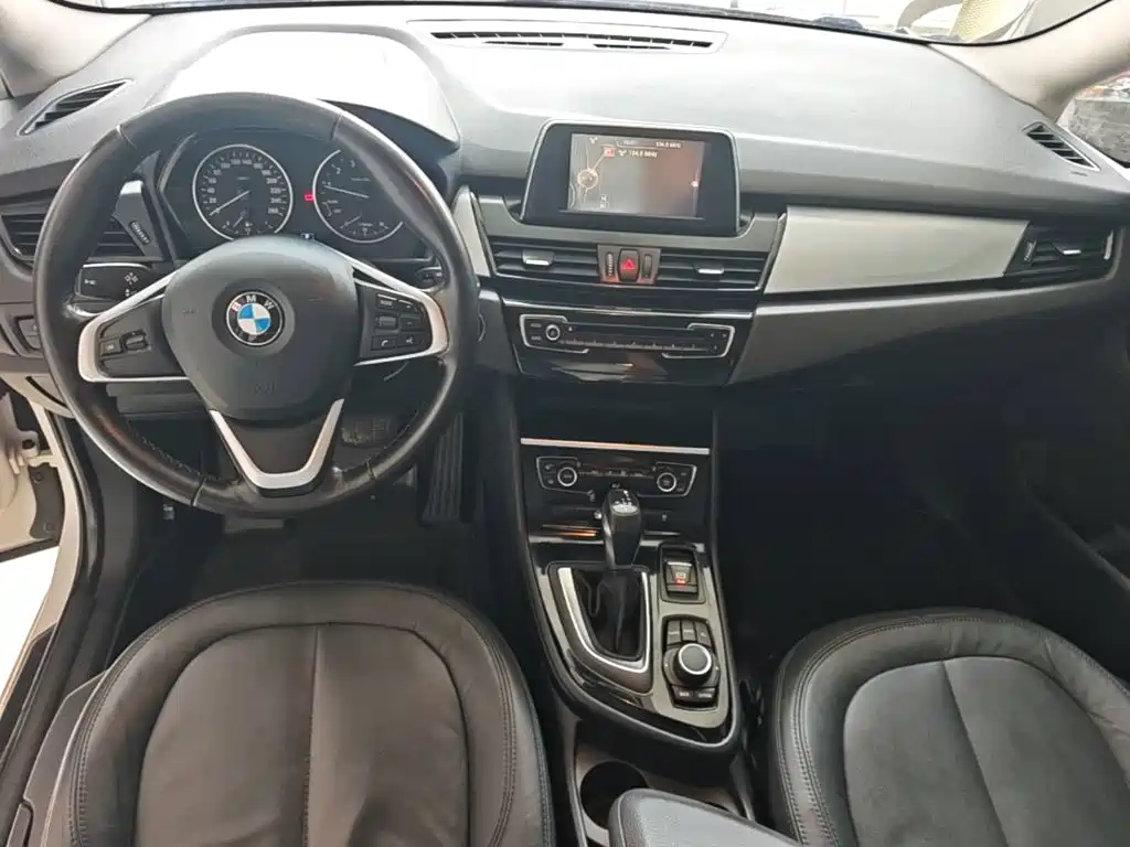 BMW 2 Series Gran Tourer 2018 2015 218i Leading