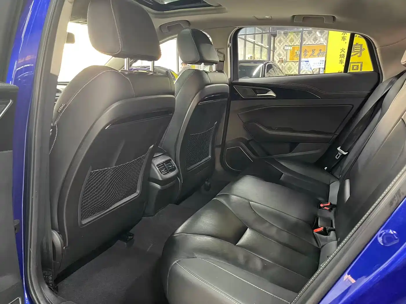 Hongqi H5 2019 30TD Style Edition фото 8