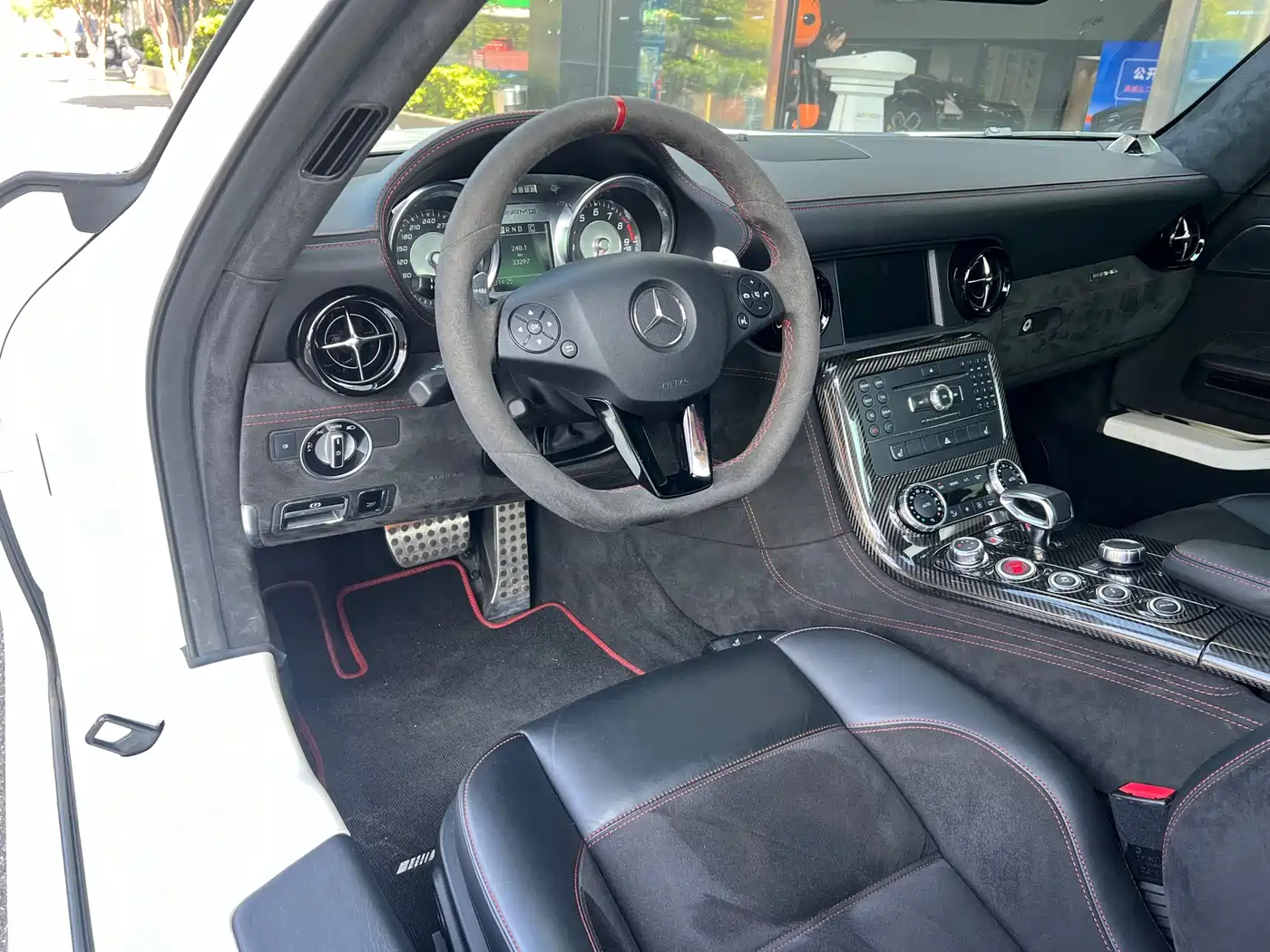 Mercedes-Benz SLS AMG 2014 Model SLS AMG Black Series фото 4