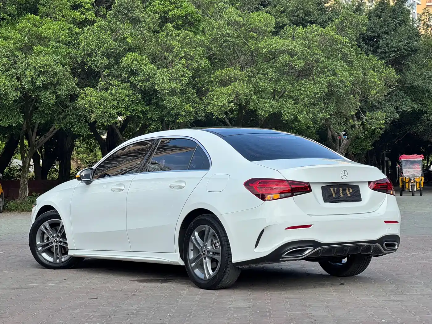 Mercedes-Benz A-Class 2022 A 180 L Sport Sedan фото 4