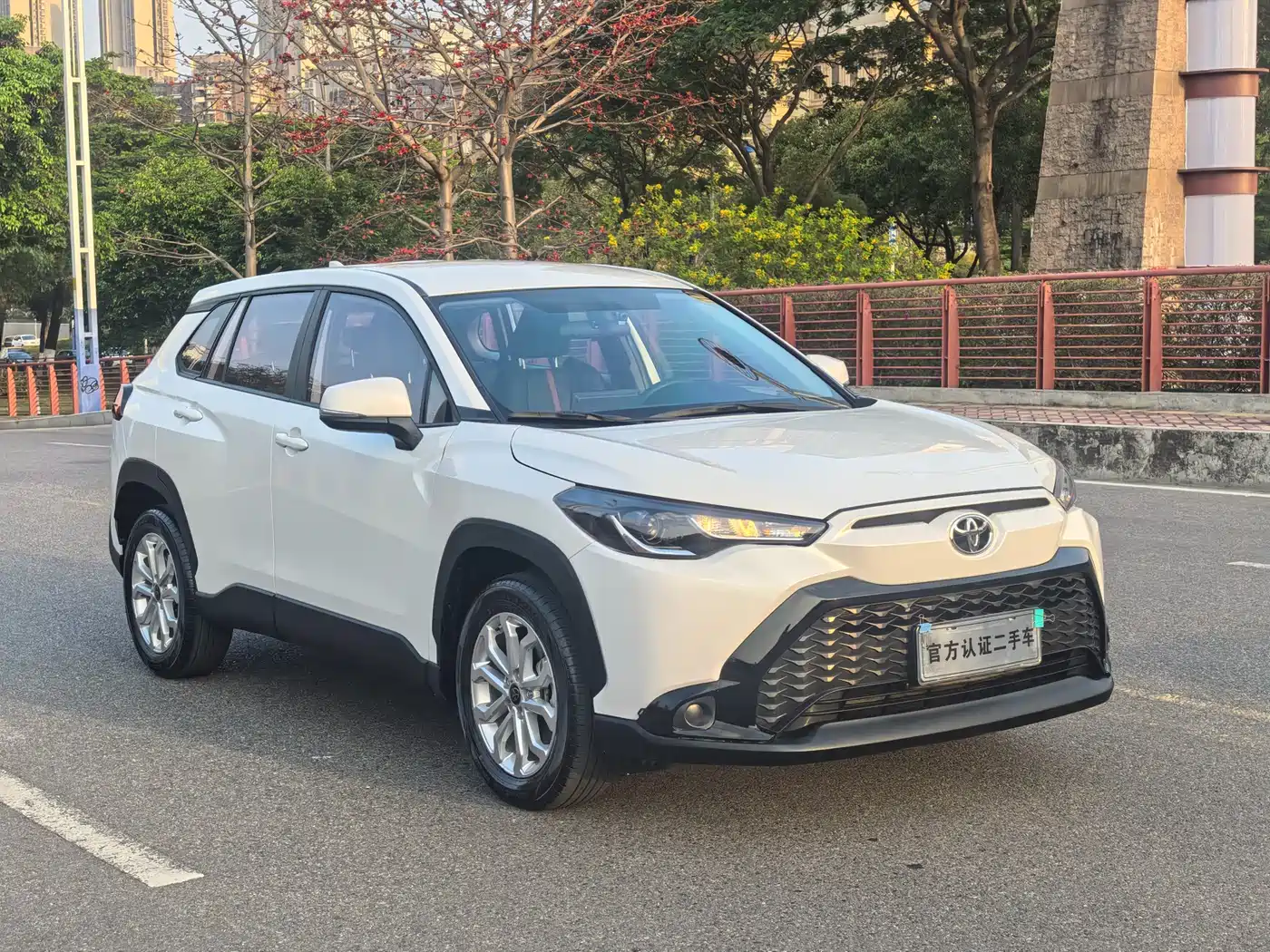 Toyota Frontlander 2024 2.0L CVT Elite Edition фото 3
