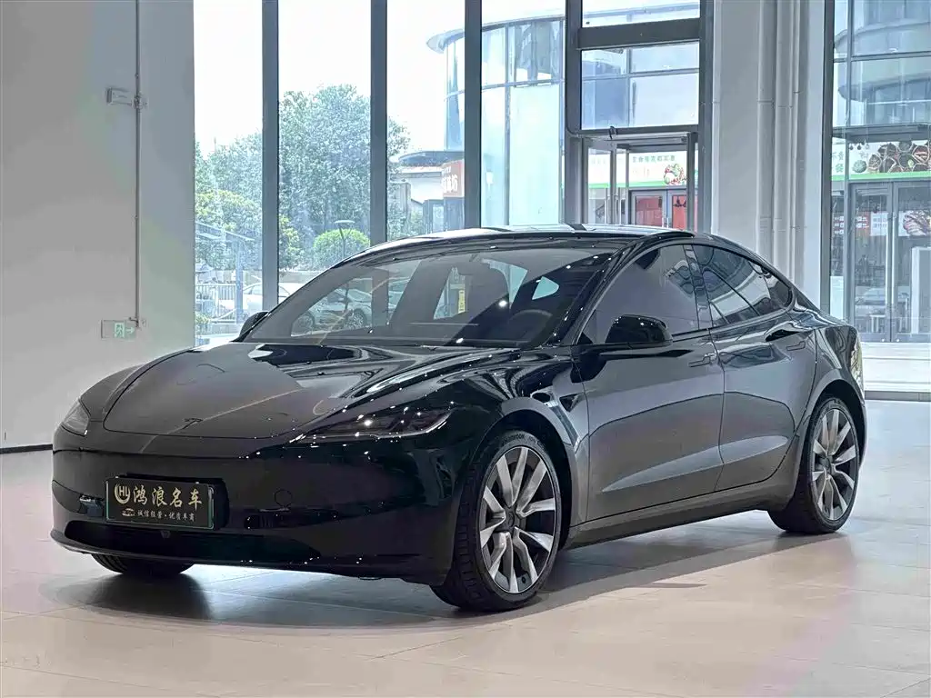 Tesla Model 3 2026 2025 Model Year Facelift Long Range All-Wheel Drive