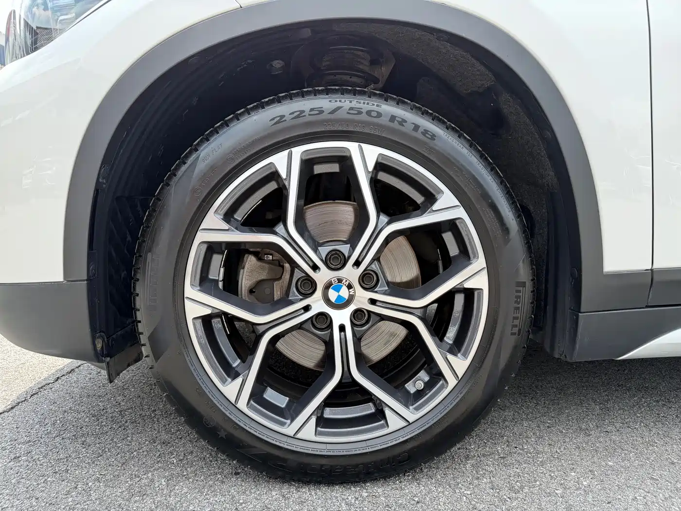 BMW X1 2022 sDrive20Li Fashion фото 24