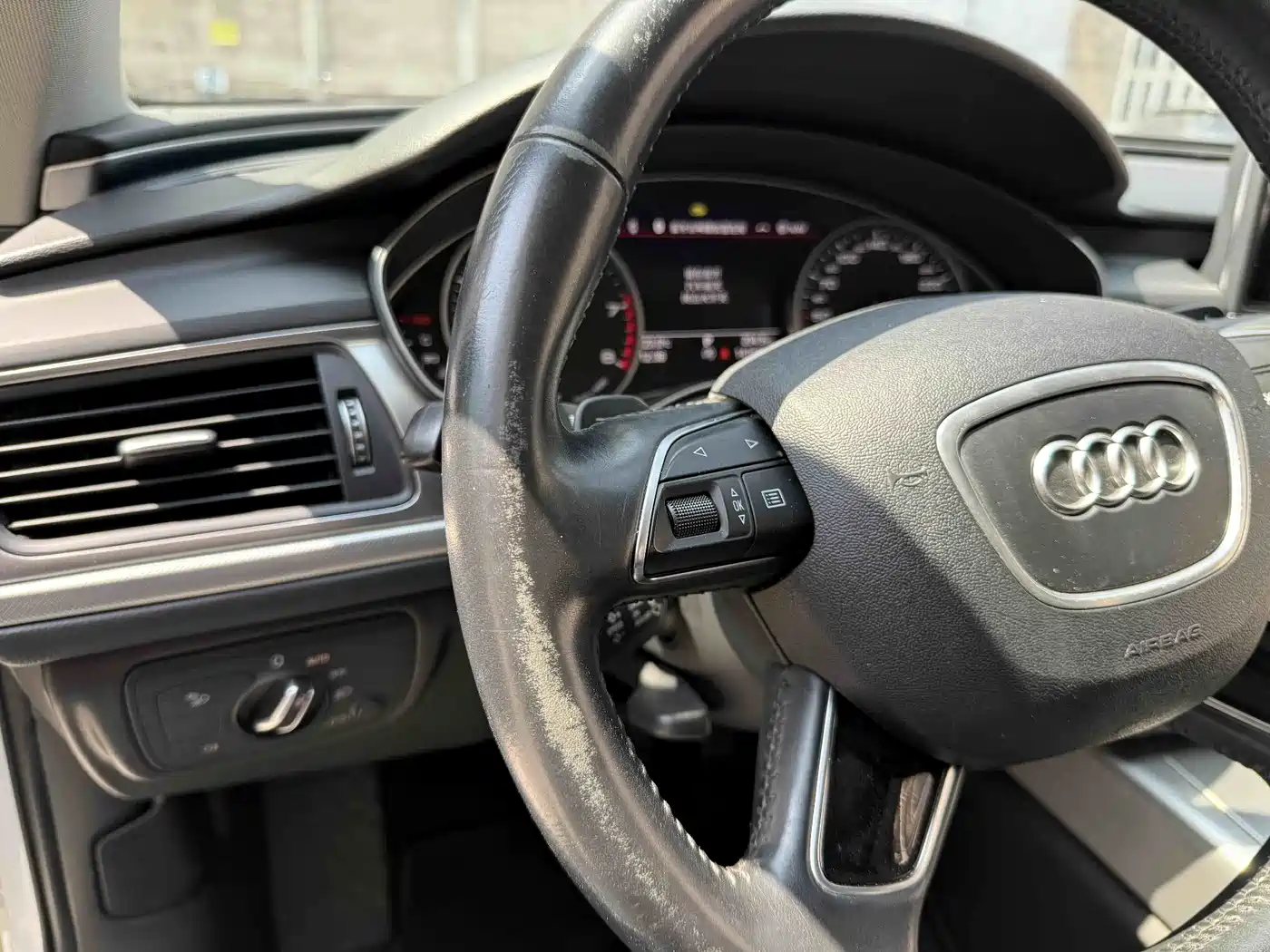 Audi A6L 2018 30th Anniversary 35 TFSI Fashion фото 5