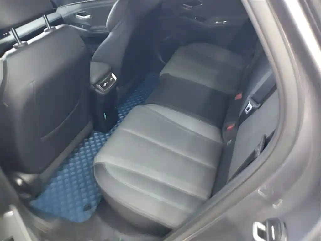 BYD Qin L 2025 DM-i Smart Drive Edition 80KM Leading фото 17