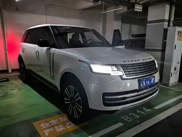 LAND ROVER RANGE ROVER 2023