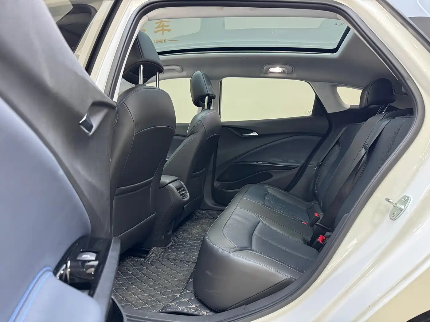 Buick Velite 6 2023 430km Premium Edition фото 7