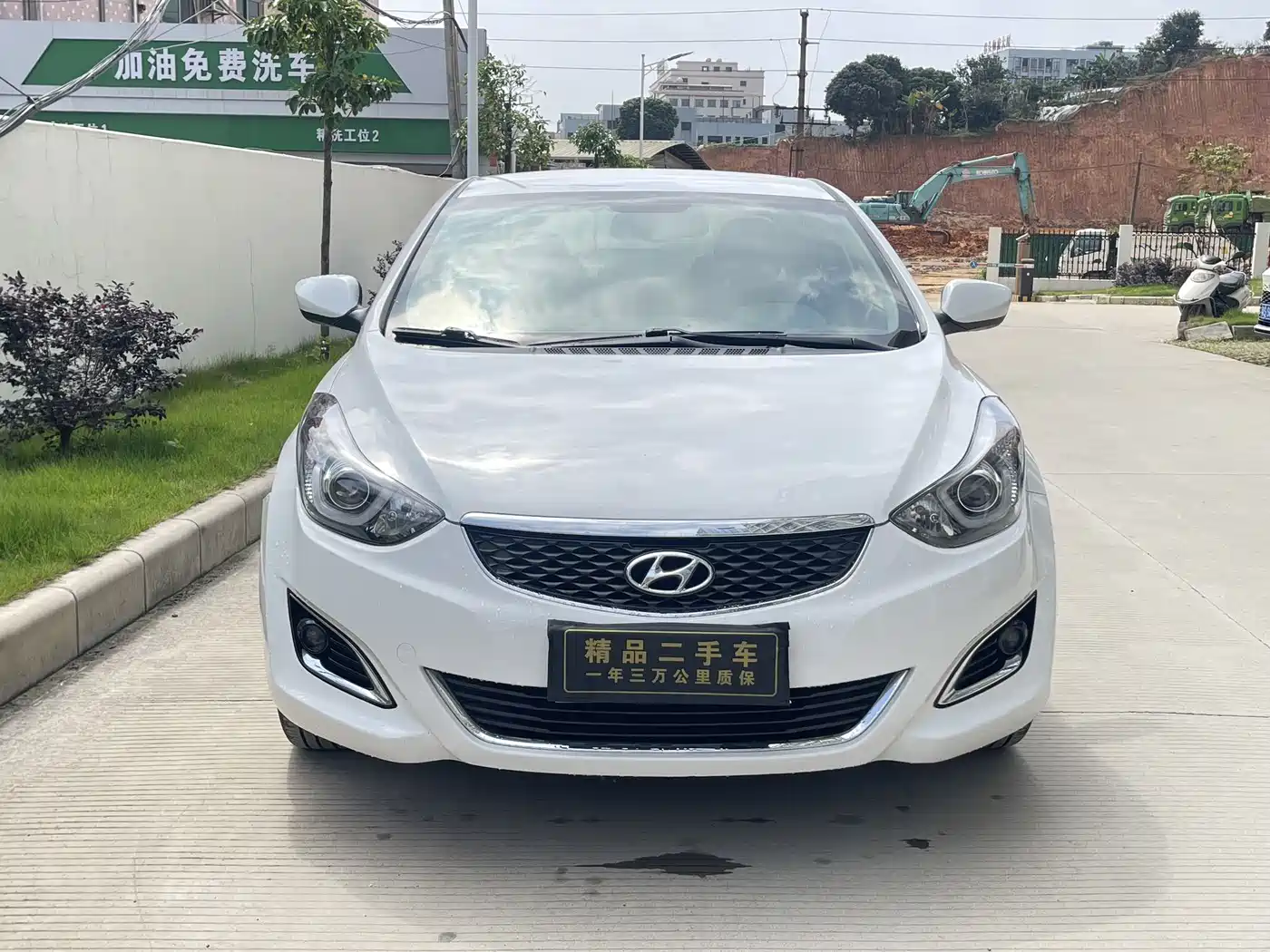Hyundai Langdong 2016 1.6L Automatic Smart Edition фото 3