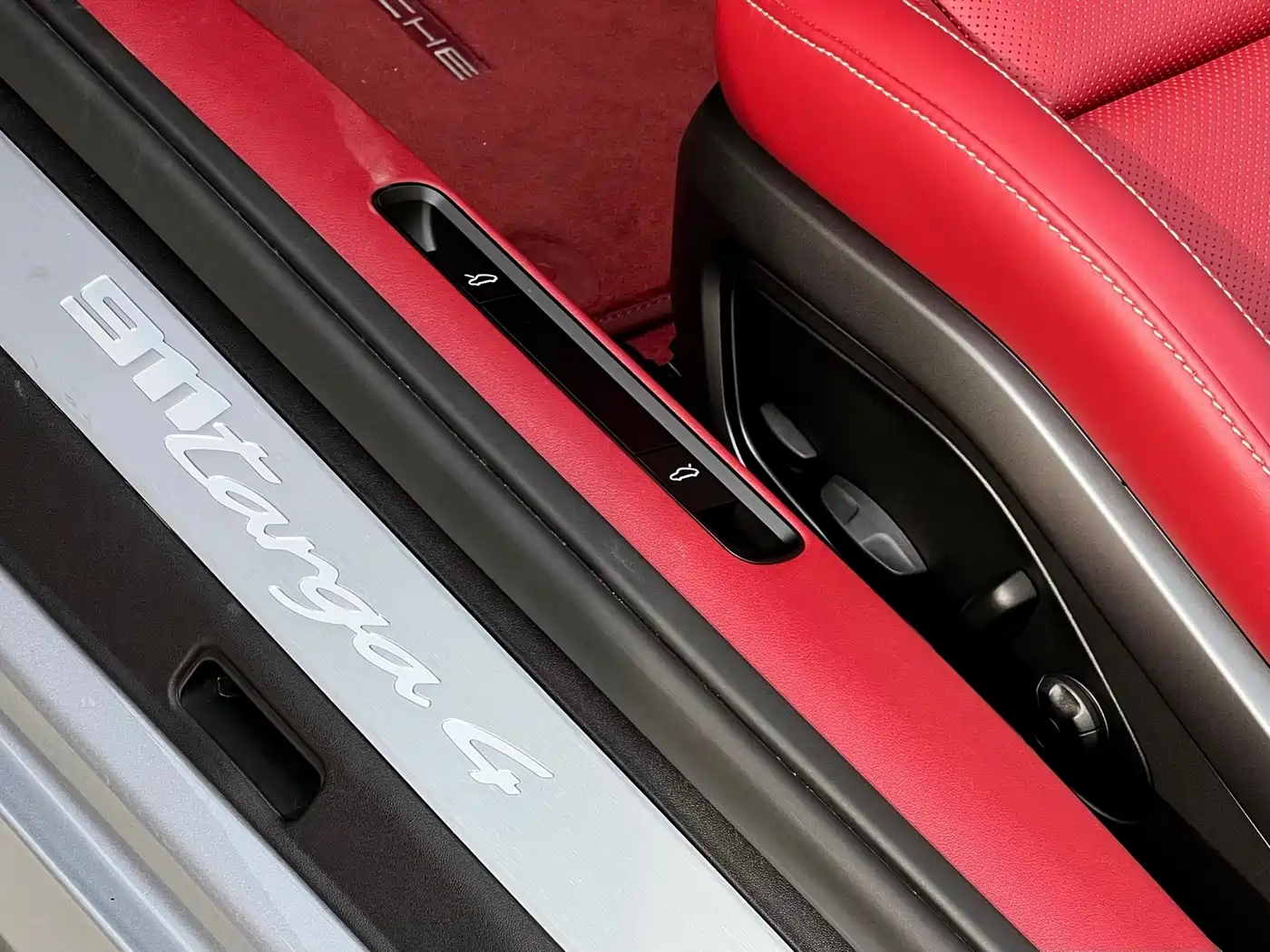 Porsche 911 2023 Targa 4 3.0T фото 11