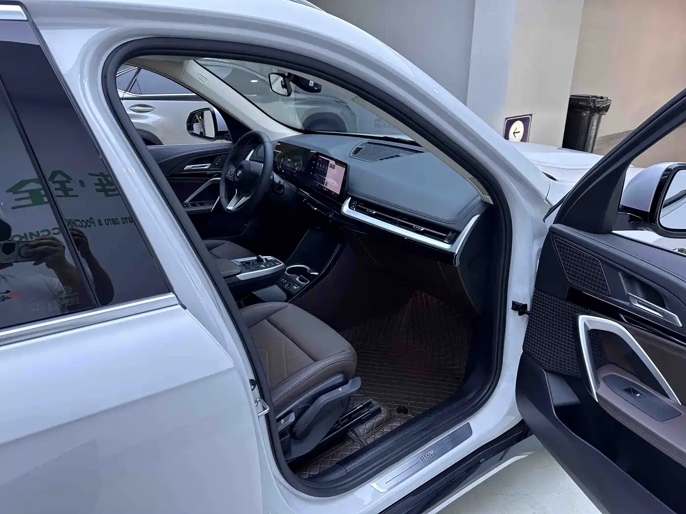 BMW X1 2023 sDrive20Li X Design Package фото 11