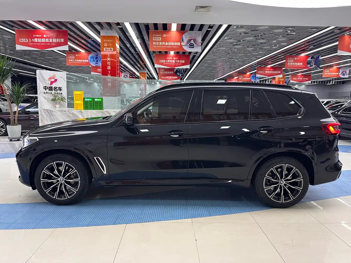 BMW X5 2022 Facelift xDrive 30Li Premium M Sport Package фото 39