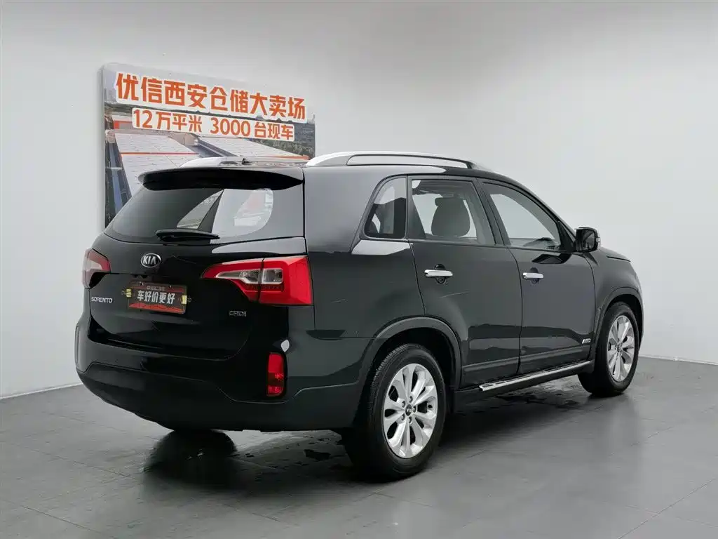 Kia Sorento 2013 2.2T 5-seat Diesel Comfort Edition фото 2