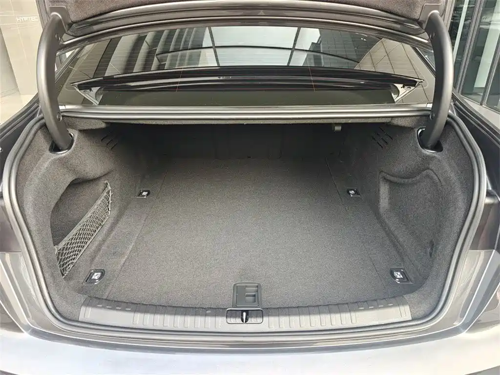 Audi A6L 2024 45 TFSI Premium Dynamic фото 9