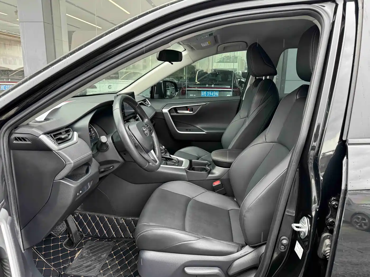 Фото 4 - Toyota Wildlander
