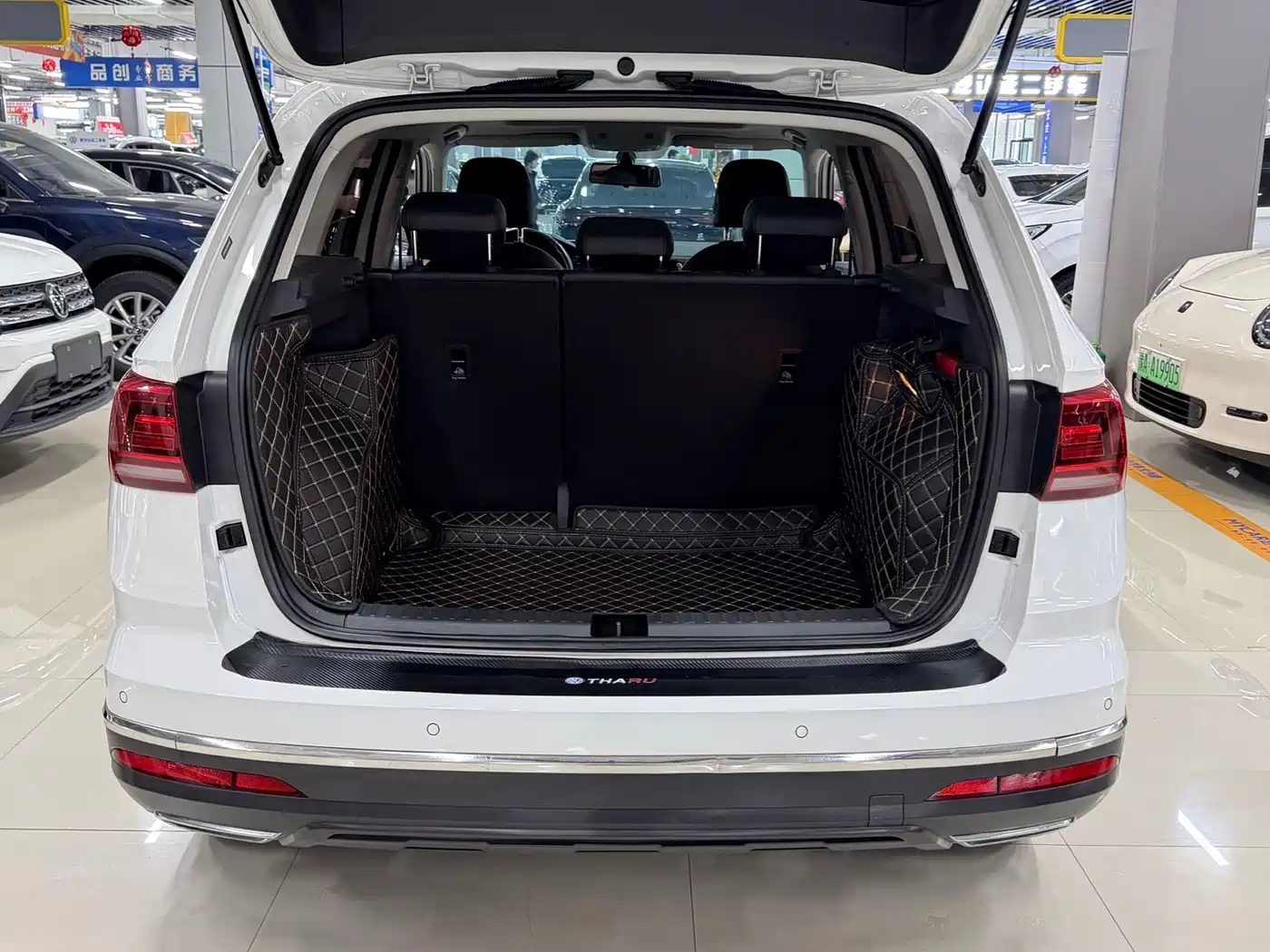 Volkswagen Tharu 2022 280TSI FWD Luxury Edition фото 13